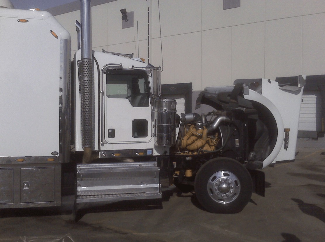 this image shows emergency roadside truck repair in West Sacramento, CA